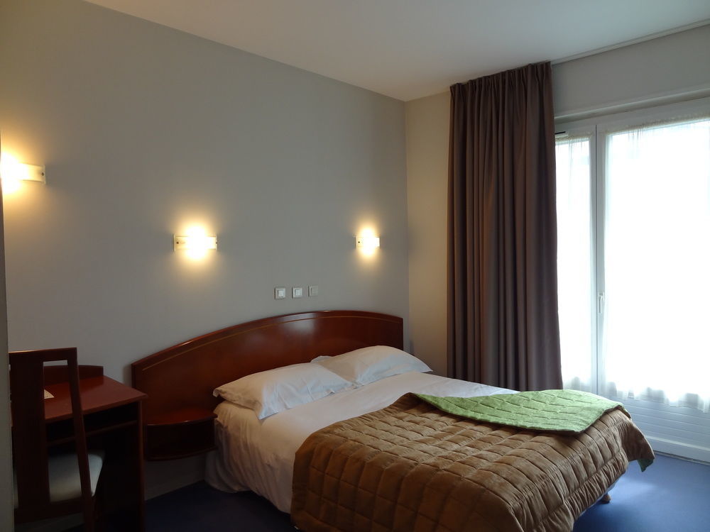 Cit'Hotel De La Marne Tarbes Buitenkant foto