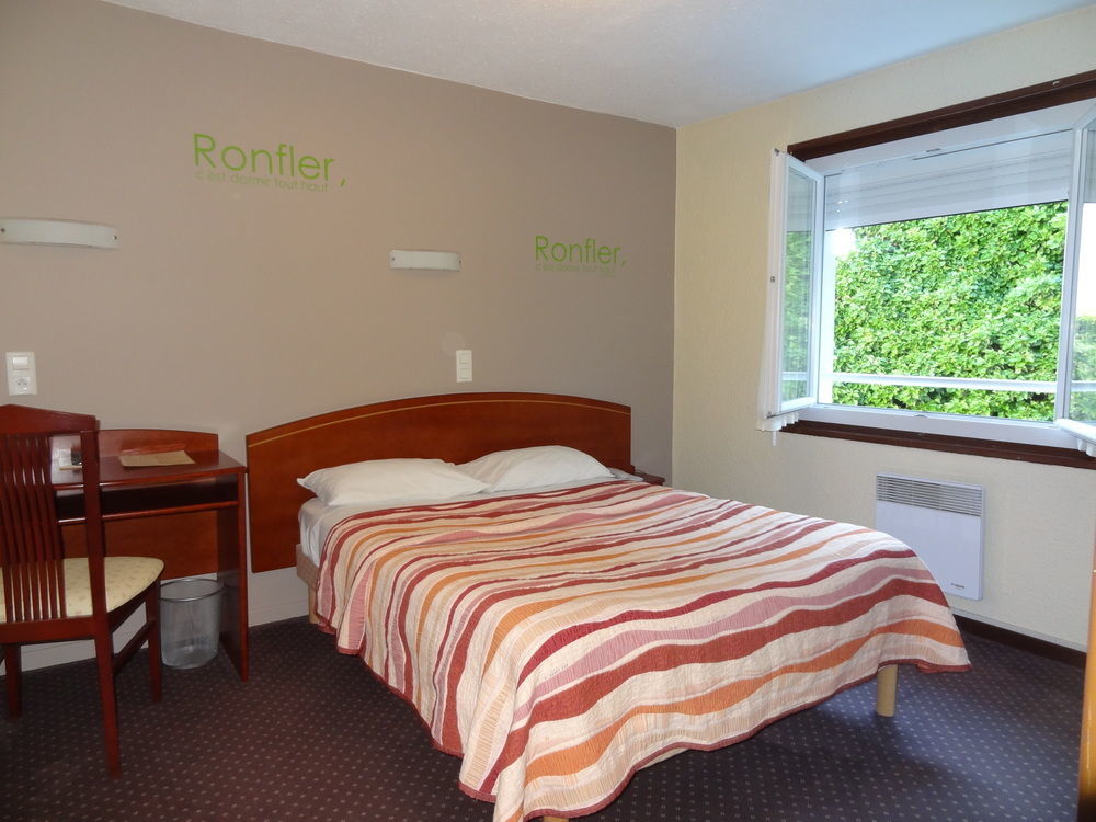 Cit'Hotel De La Marne Tarbes Buitenkant foto