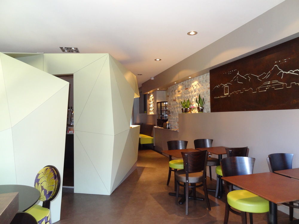 Cit'Hotel De La Marne Tarbes Buitenkant foto