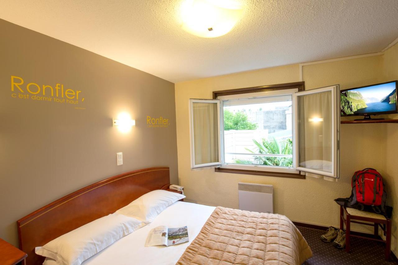 Cit'Hotel De La Marne Tarbes Buitenkant foto
