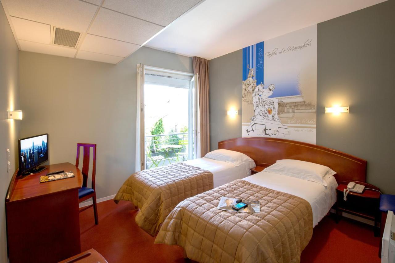 Cit'Hotel De La Marne Tarbes Buitenkant foto